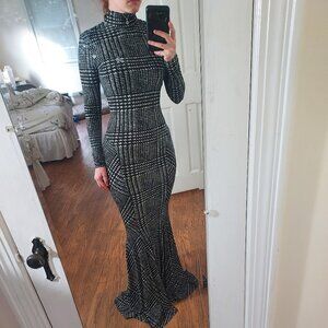 NORMA KAMALI Houndstooth Long Sleeve Black White Fishtail Long Dress Gown